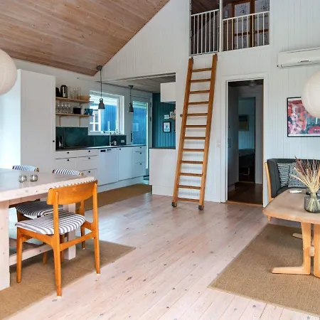 8 Person In Holiday home Ebeltoft