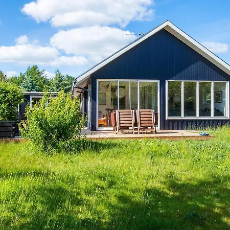 8 Person In Ebeltoft-by Traum *